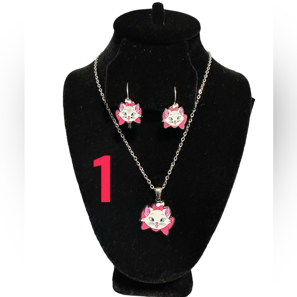 "Children's jewlery: The Animated series of Earrings and Necklace set"